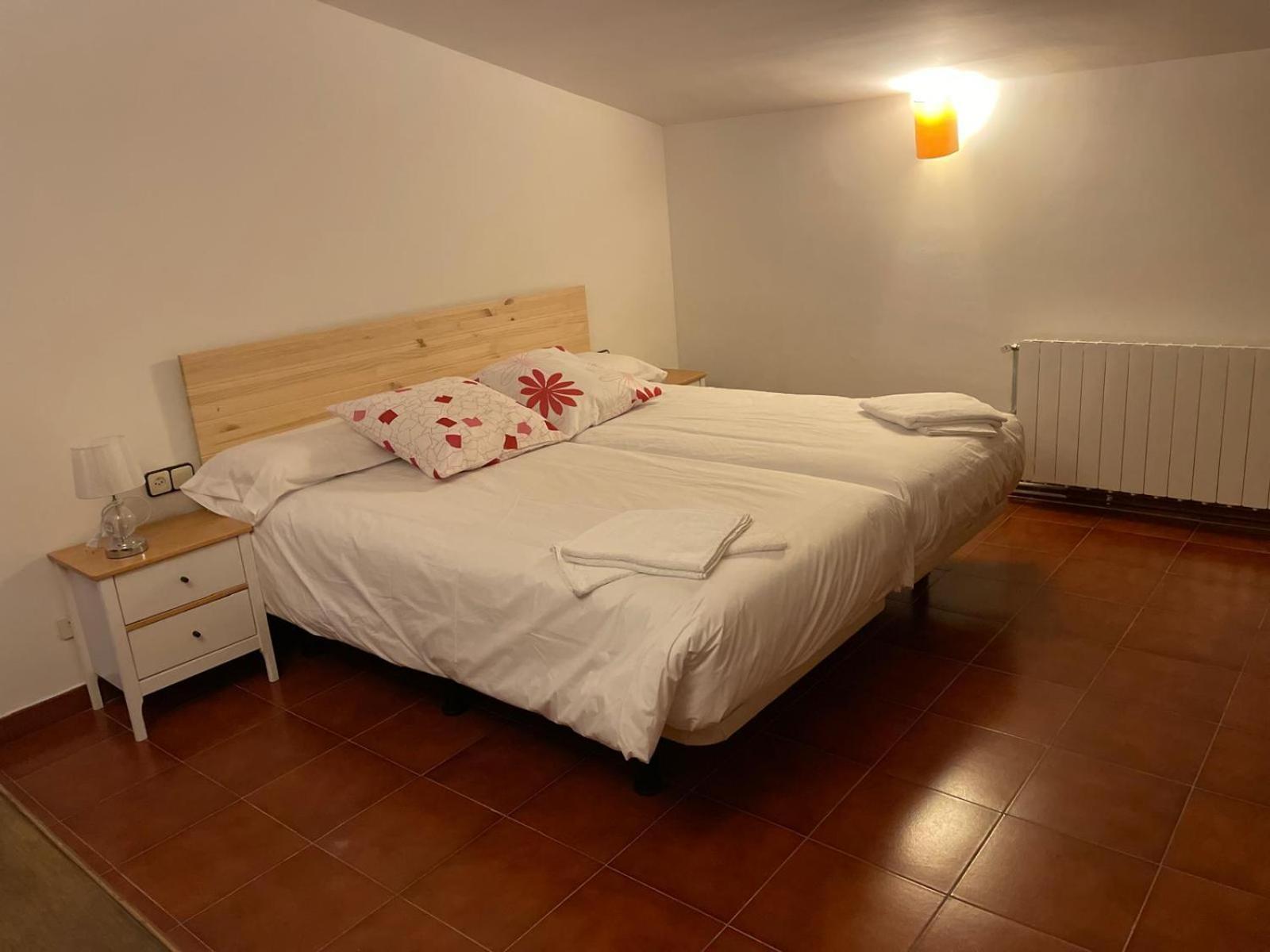 Casa Rural El Bruguer Vell Santa Eulalia de Ronsaná Екстериор снимка